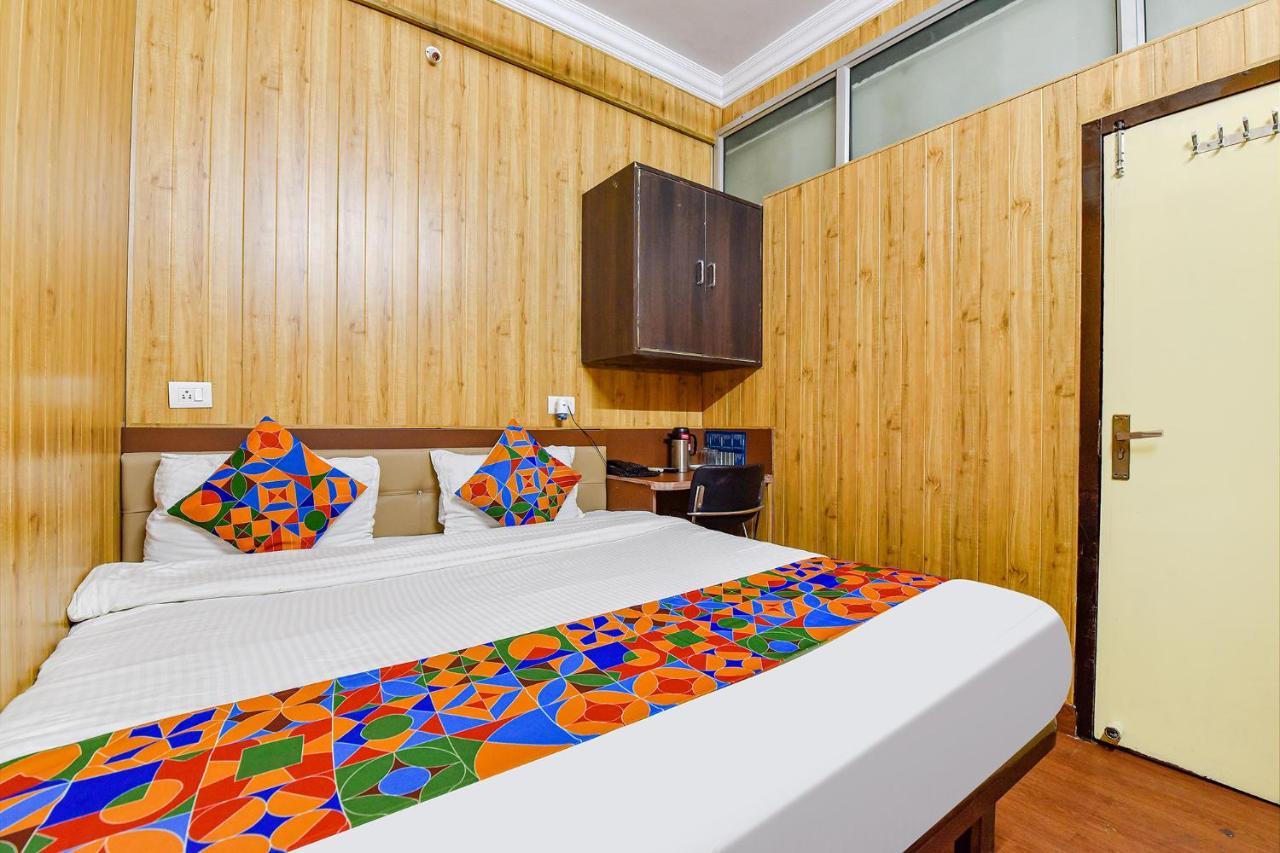 Hotel Vandana Palace Кота Екстер'єр фото